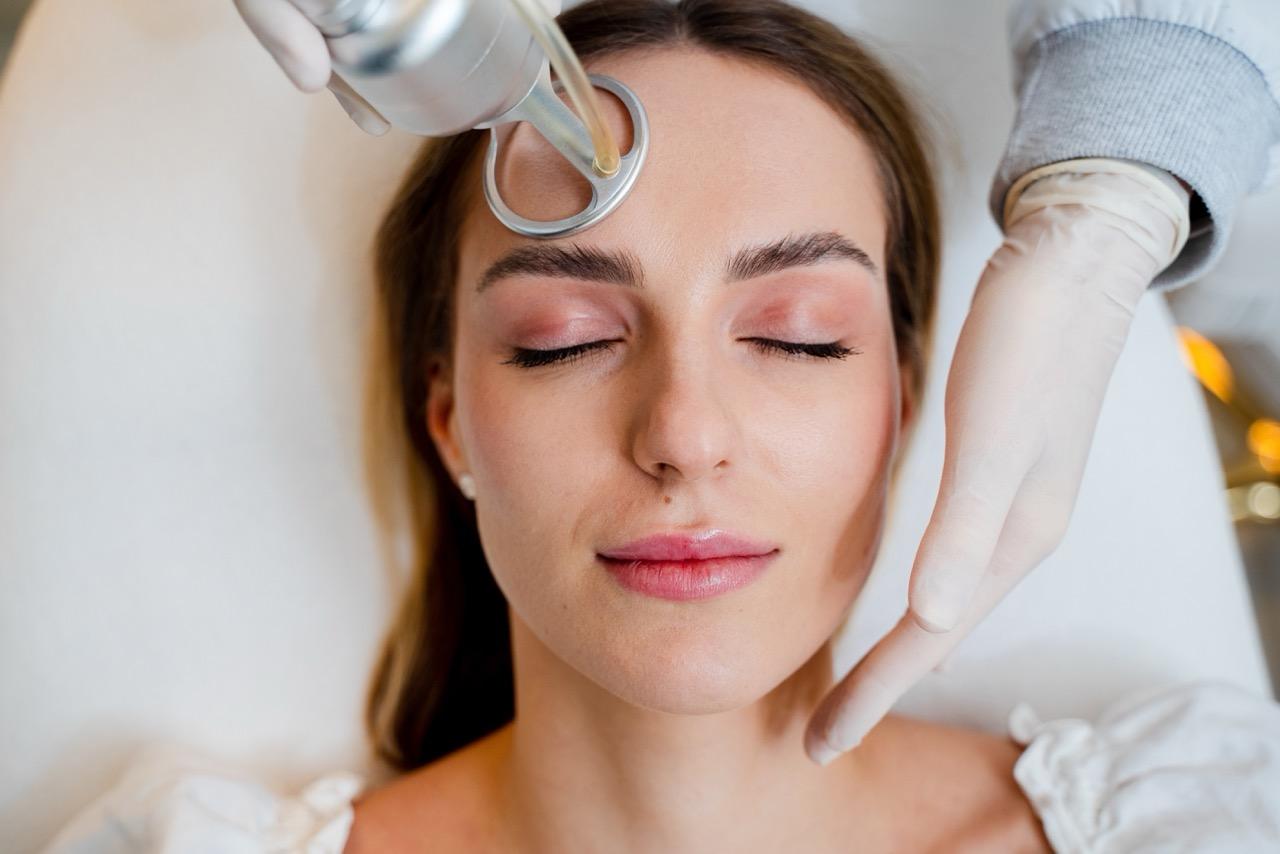 Le "laser coring" : la nouvelle révolution anti-âge